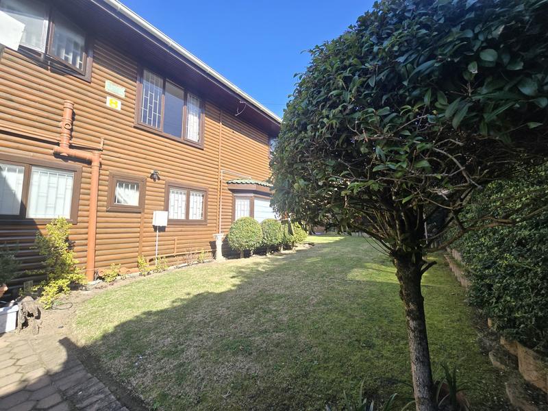 4 Bedroom Property for Sale in Dwarswegstrand Western Cape